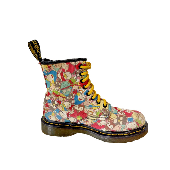 Dr. Martens 50th Anniversary Sanrio Hello Kitty Boots Limited Edition - Picture 6 of 14